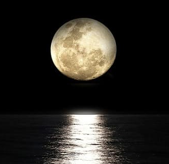 File:Full moon - metaphor for advesha.png