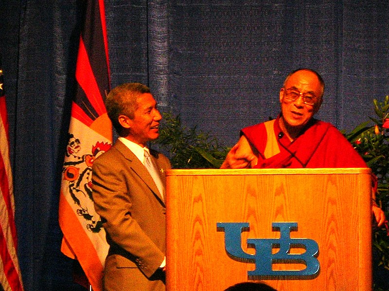 File:Dalai Lama with Geshe Thupten Jinpa, 18 september 2006.jpg