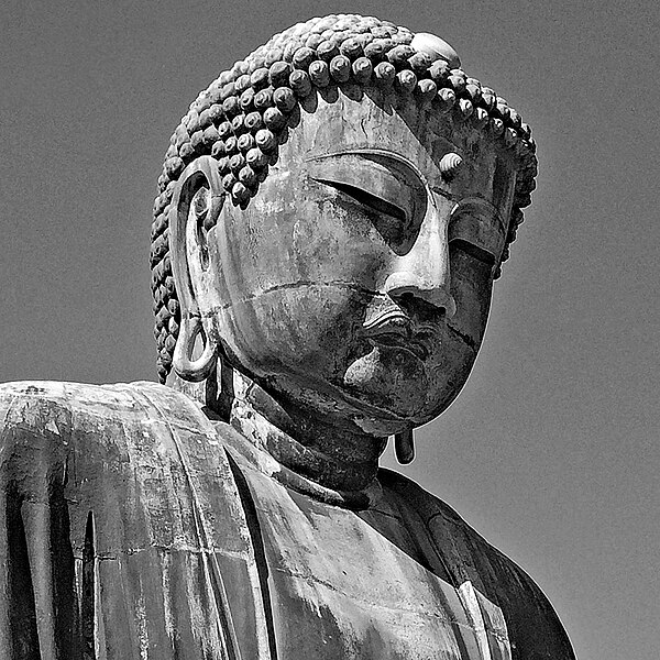 File:Great Buddha PHughes CroppedBW.jpg
