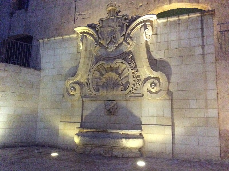 File:!! Saint James Cavallier at sunset !! 3.jpg
