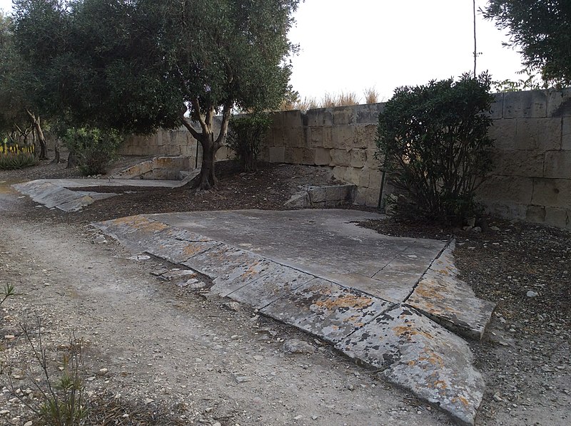 File:! Floriana Lines 28.jpg