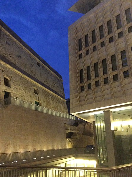 File:!! Saint James Cavallier at sunset !! 2.jpg