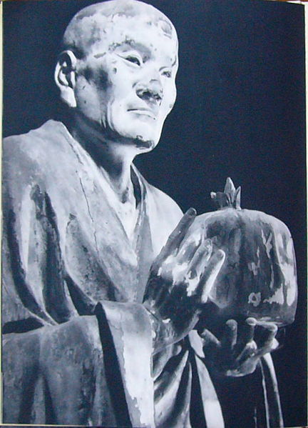 File:Mujaku Asanga Kofukuji.JPG