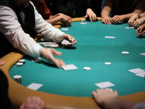 Gaming_PokerDealer_300x225.jpg